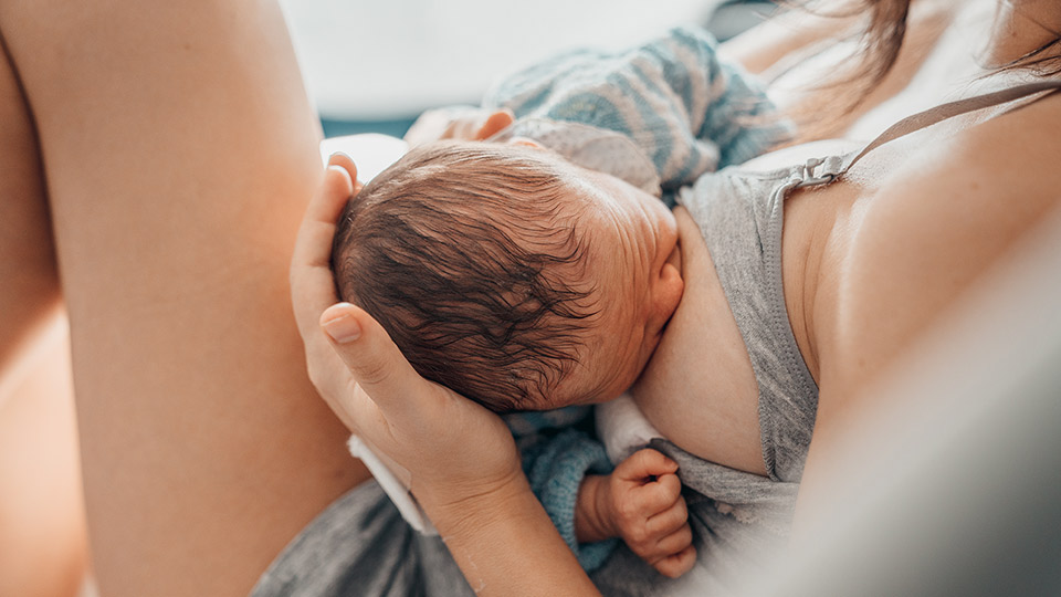 Emad jagavad oma lugusid imetamisest